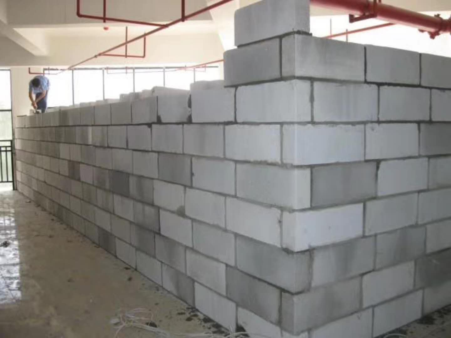 谢家集蒸压加气混凝土砌块承重墙静力和抗震性能的研究